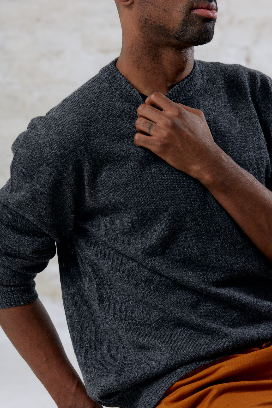 Baby alpaca knitted sweater Sathee dark gray