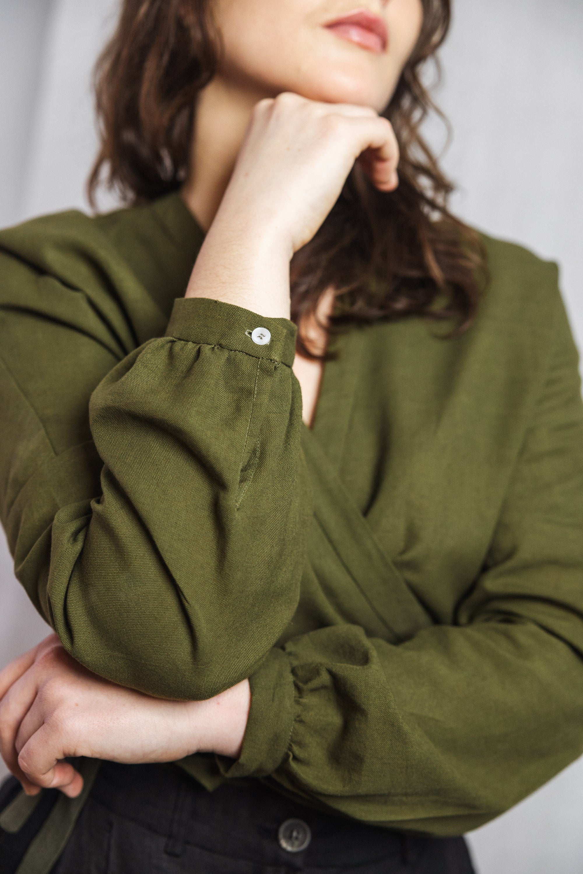 Cotton wrap blouse Harita moss green