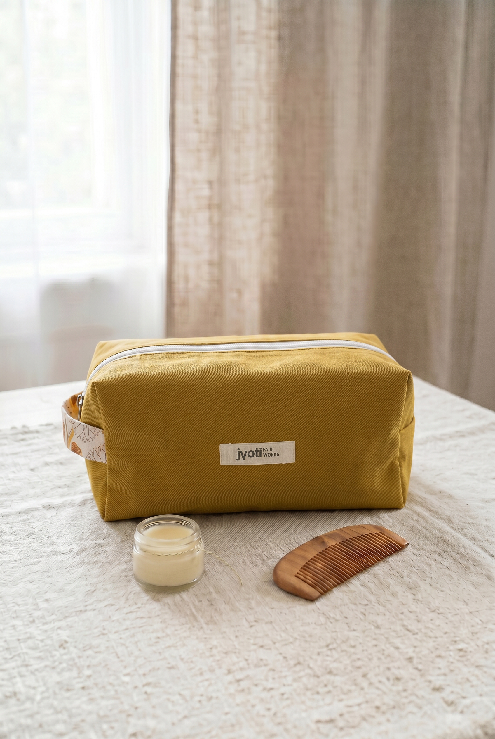 Baumwoll Kulturtasche Phavvaara Senfgelb