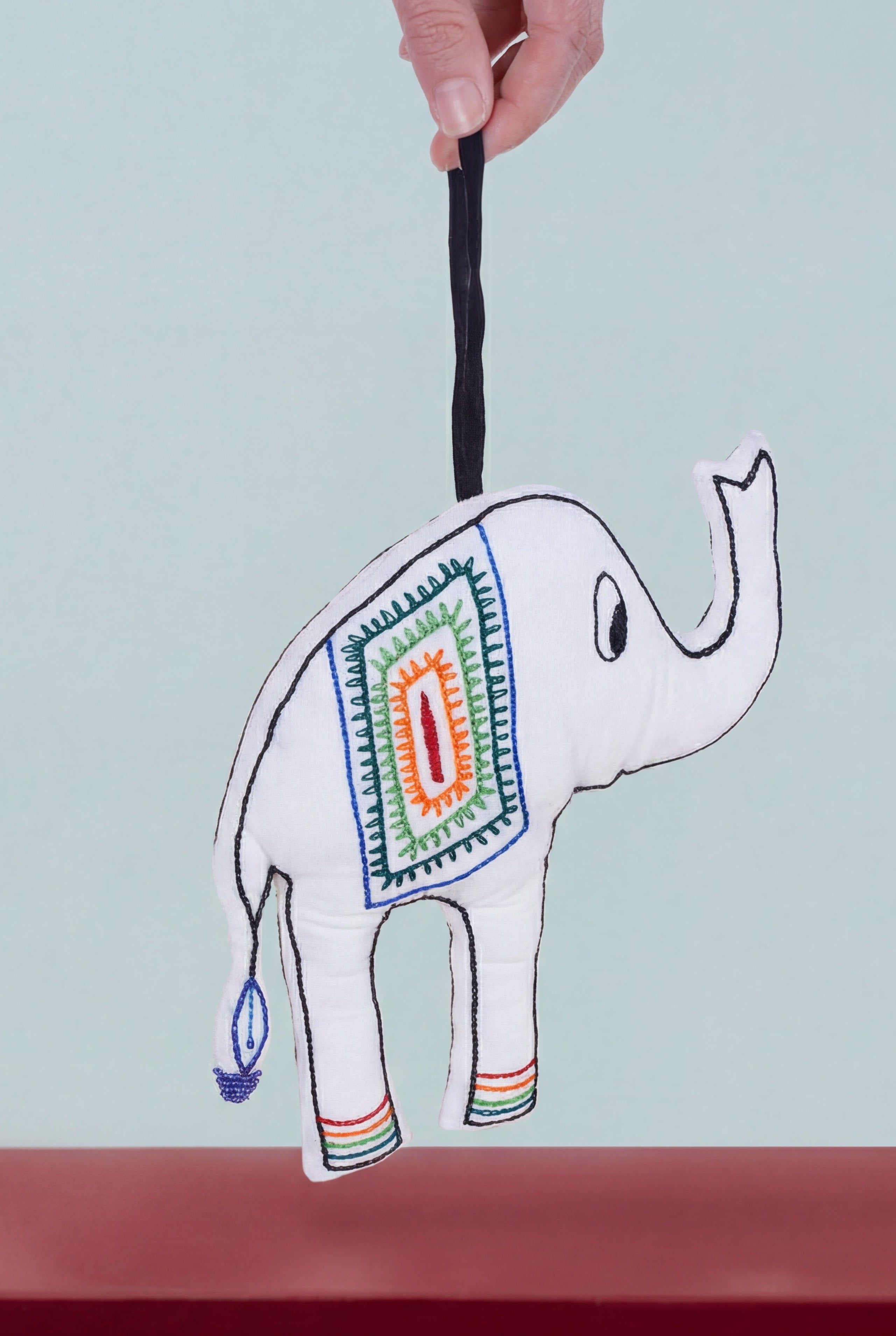 Organic cotton cuddly toy elephant Emil white embroidered