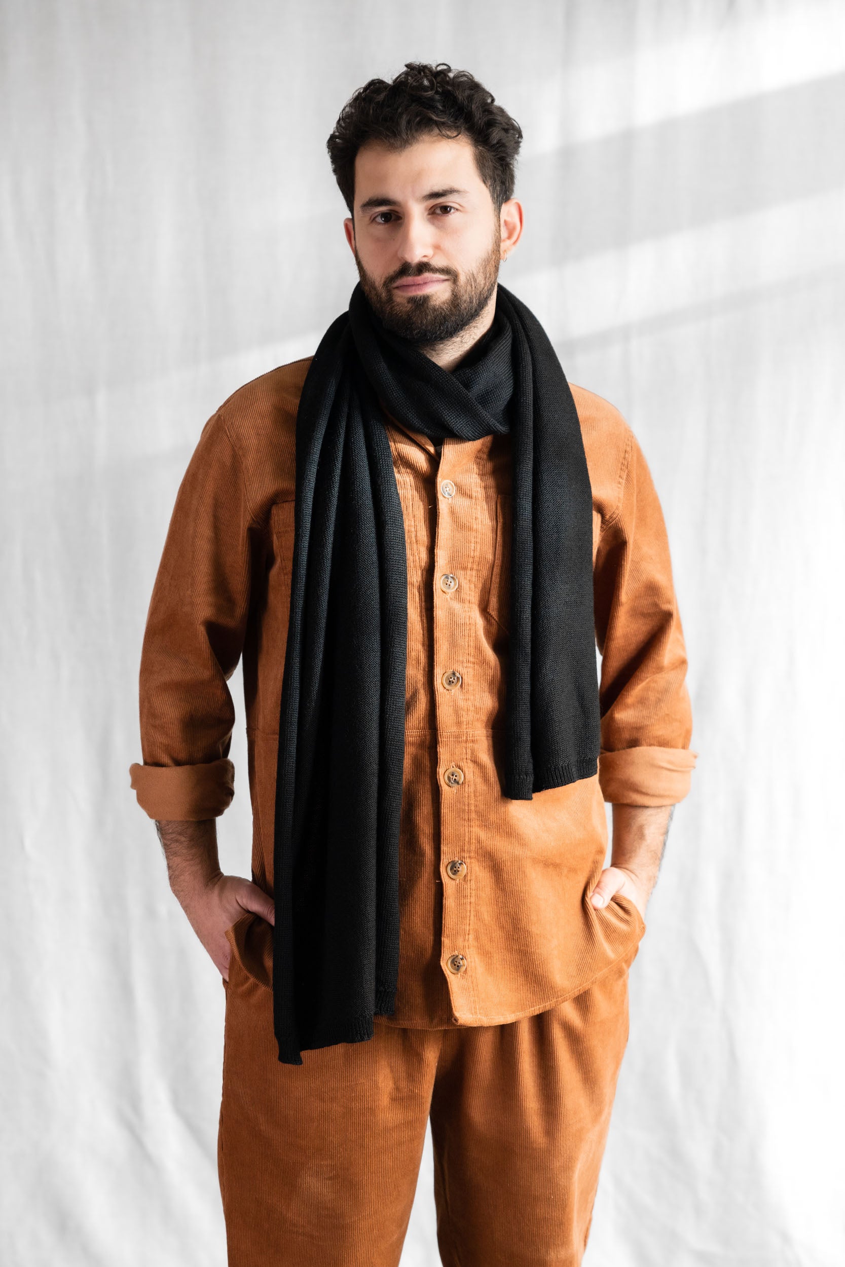 Baby-Alpaka Schal Paracas Schwarz