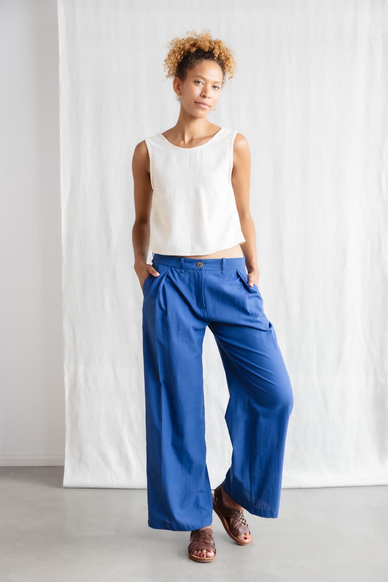 Organic cotton trousers Meghana cobalt blue