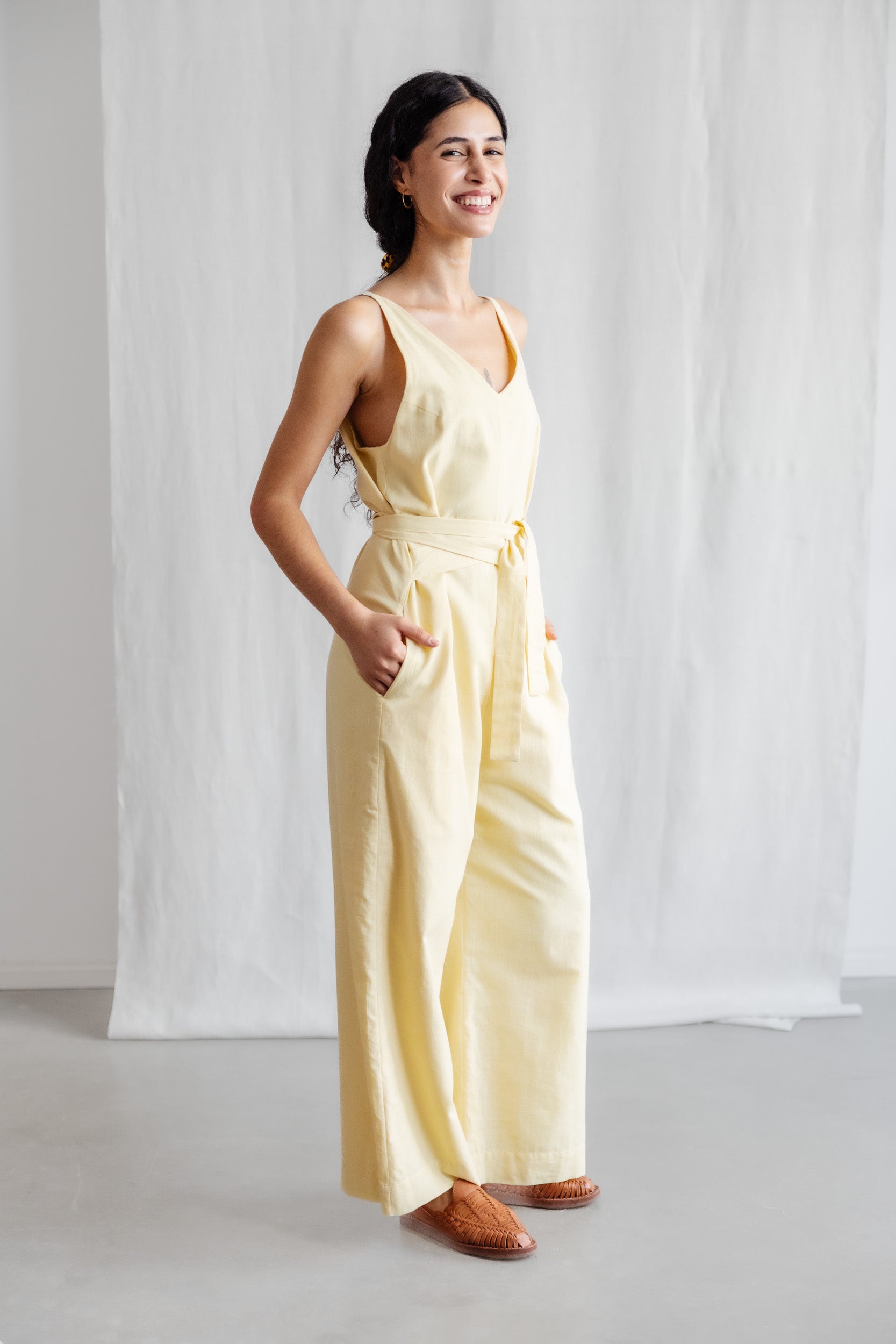 Organic cotton jumpsuit Parva lemon yellow