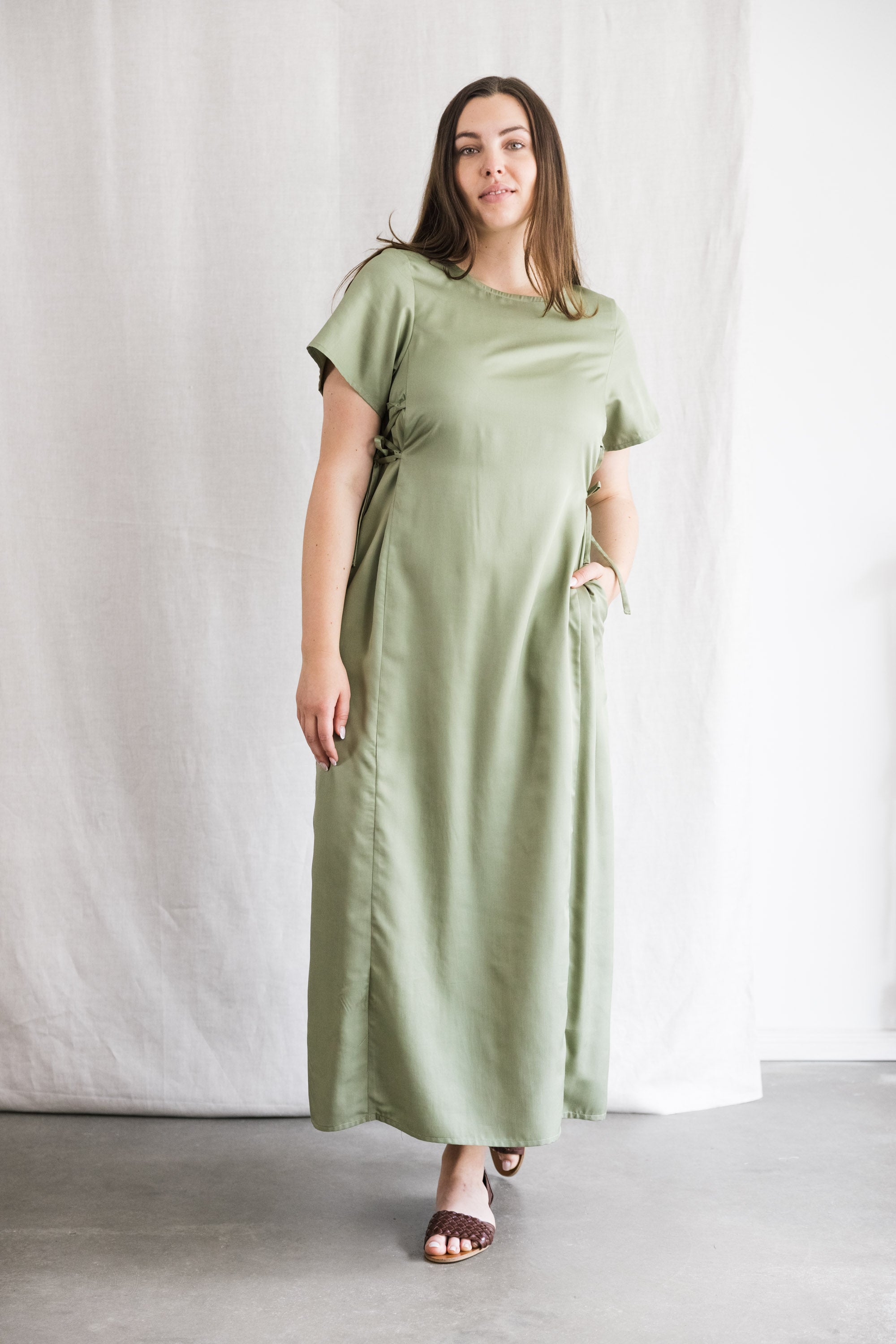 Modal Dress Ishani Matcha