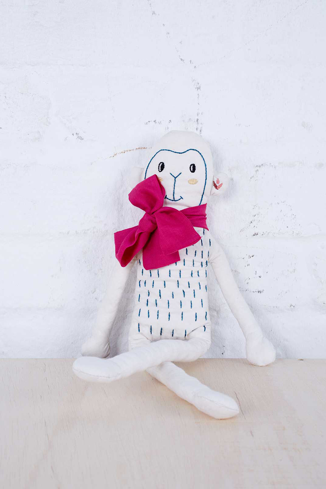 Organic cotton cuddly toy monkey Alfred white embroidered