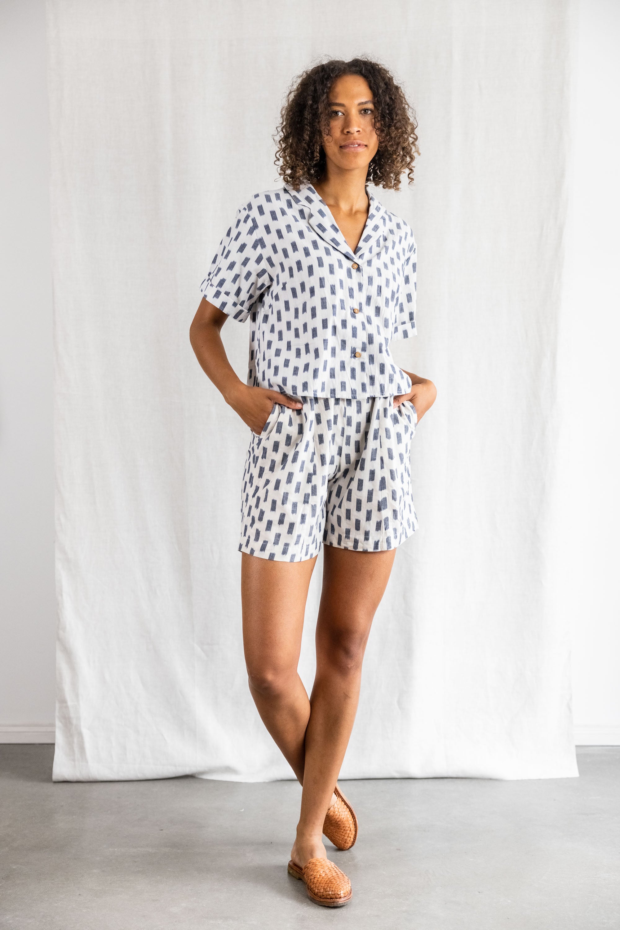 Organic Cotton Shorts Sitara Ikat White