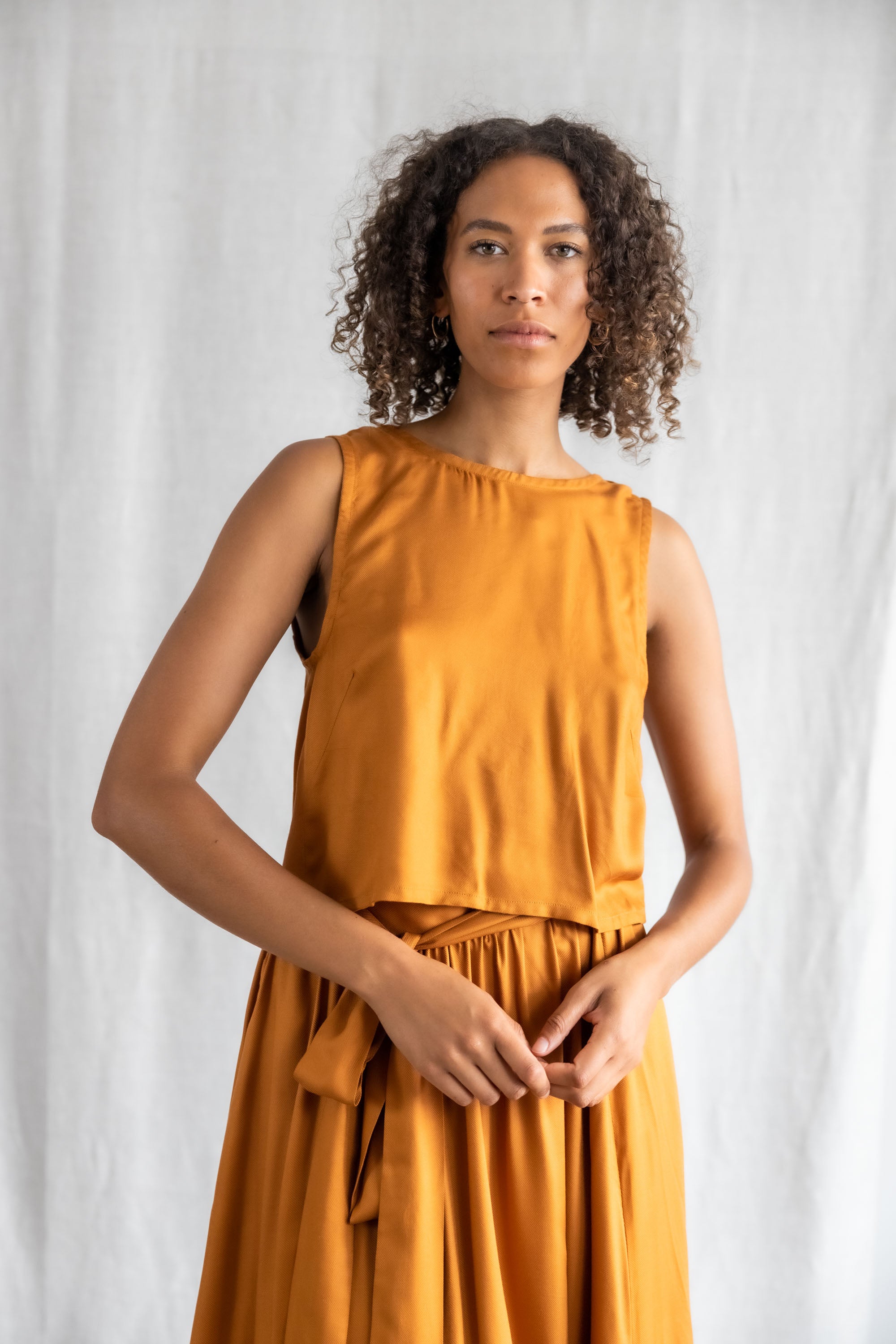 Modal Top Kiran Copper
