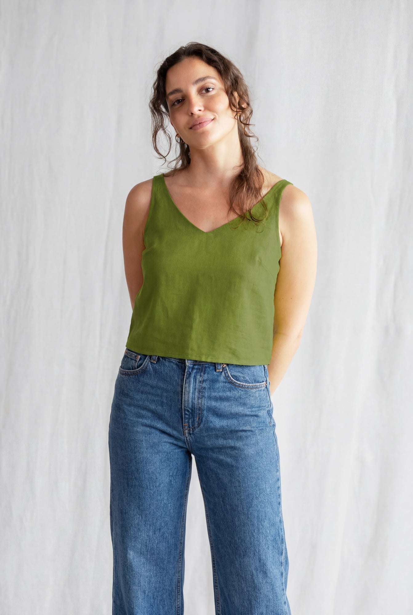 Bio-Baumwoll Croptop Iyani Basilikum