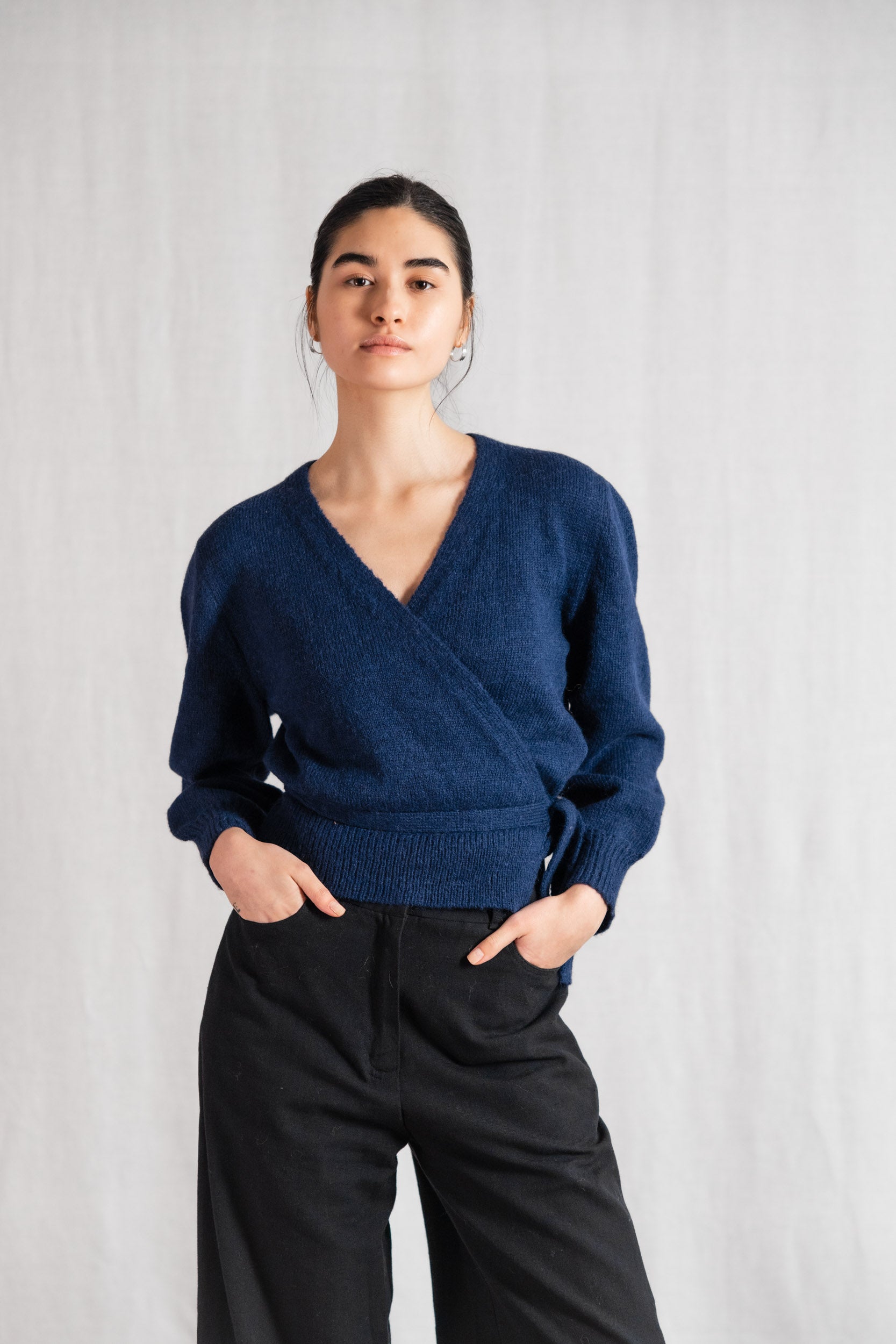 Baby-Alpaka Wickelcardigan Abancay Blau