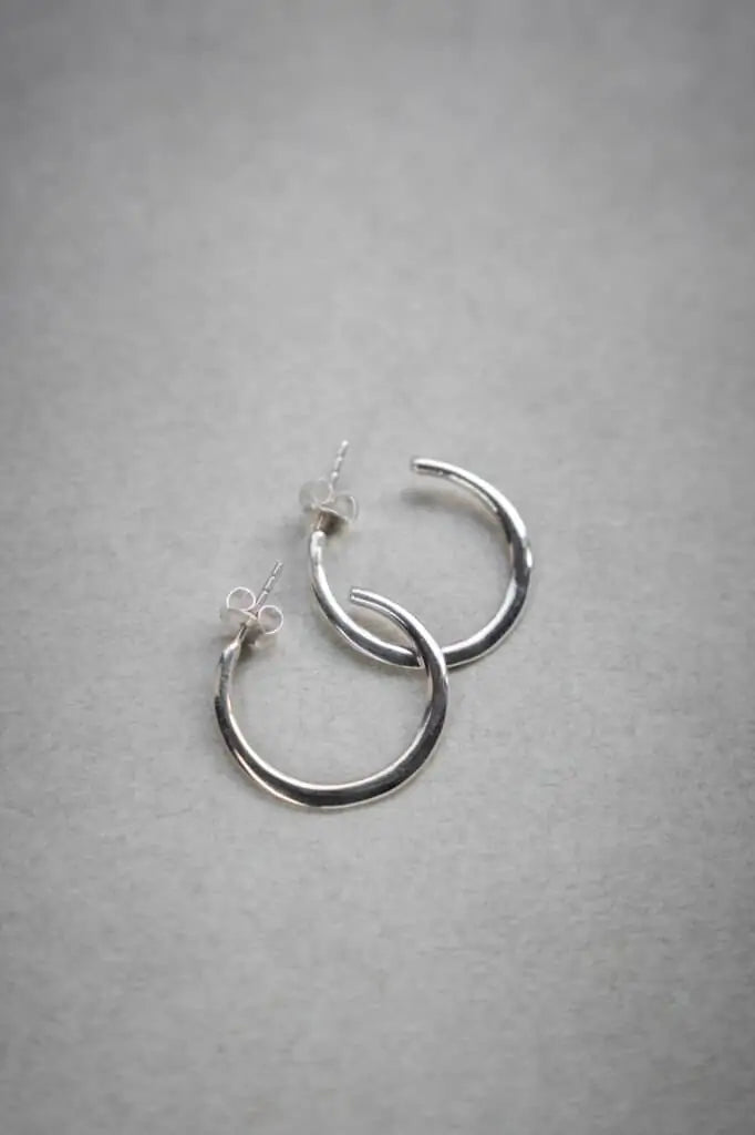 Hoop earrings Aadha silver