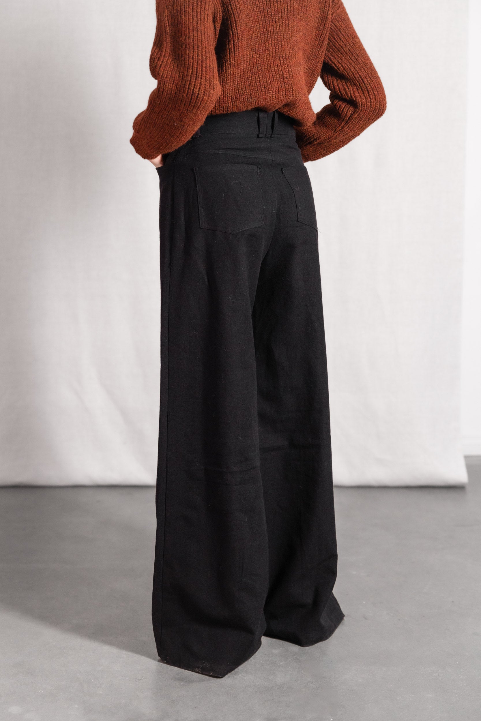 Bio-Baumwoll Hose Tarani Schwarz