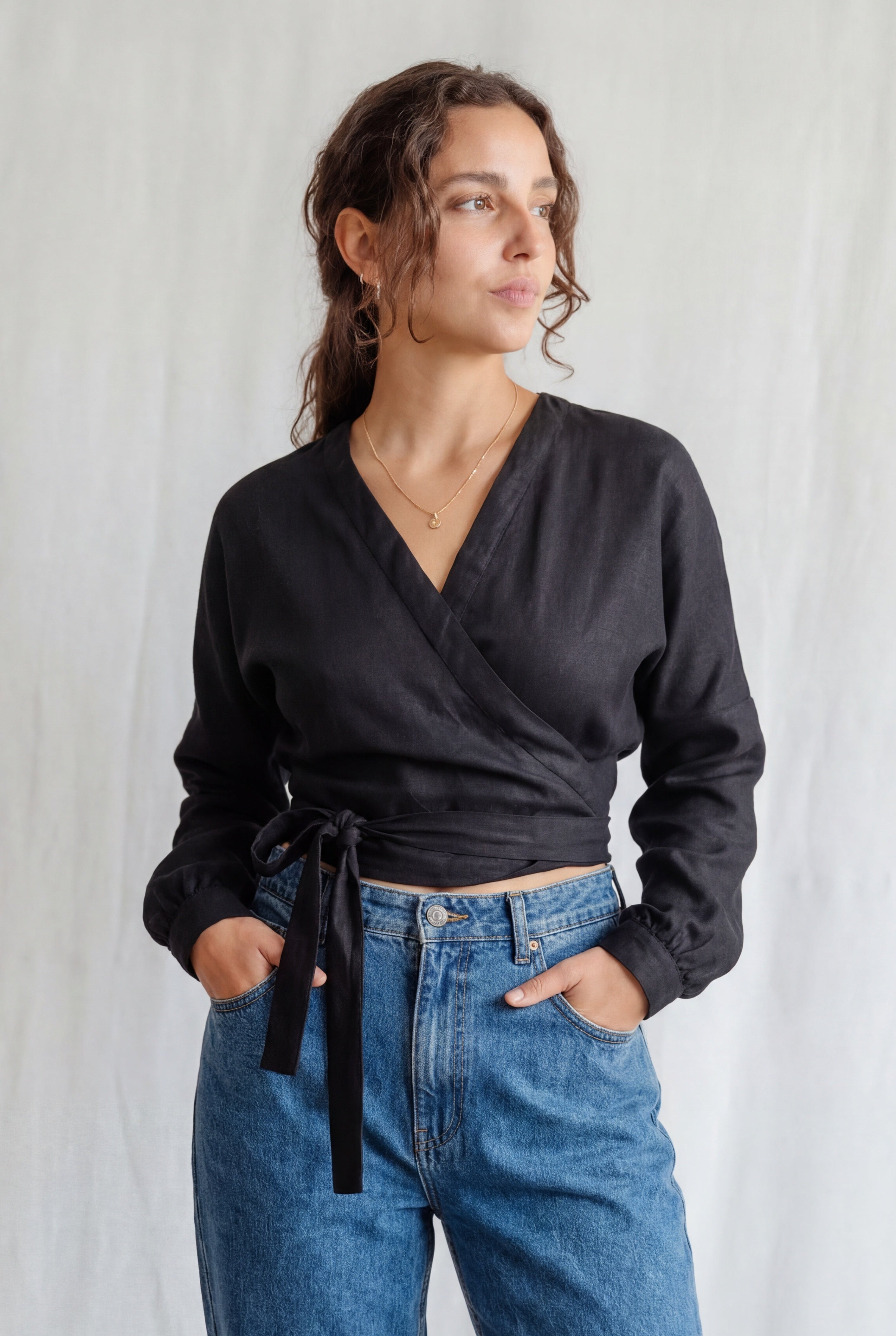 Bio-Baumwoll Wickelbluse Harita Schwarz