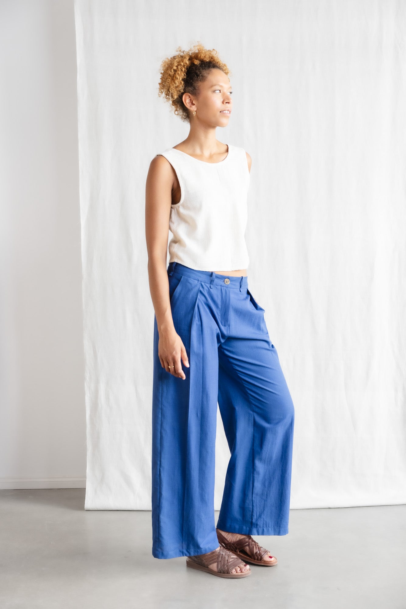 Organic cotton trousers Meghana cobalt blue