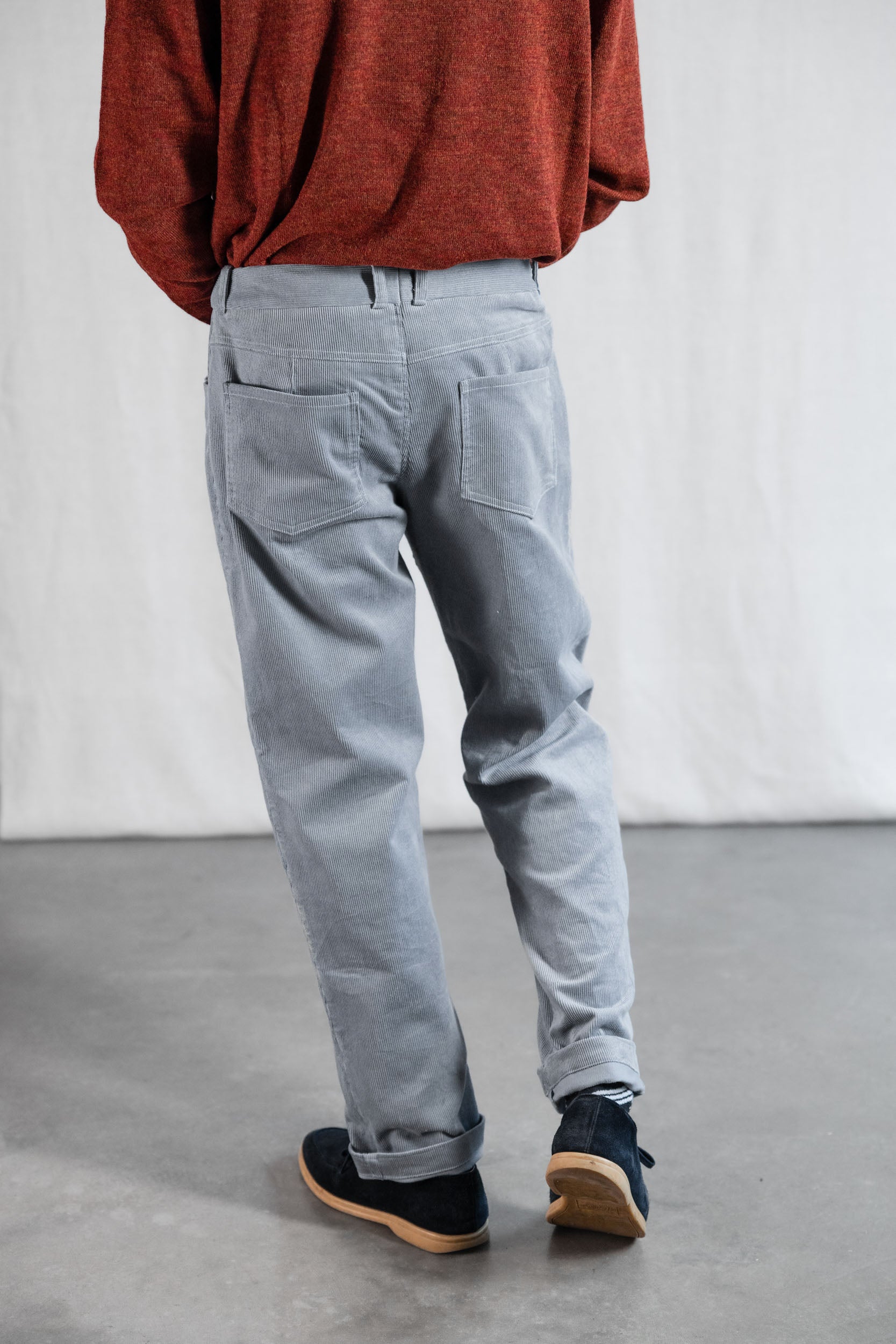 Bio-Baumwollcord Hose Prakrit Nebel