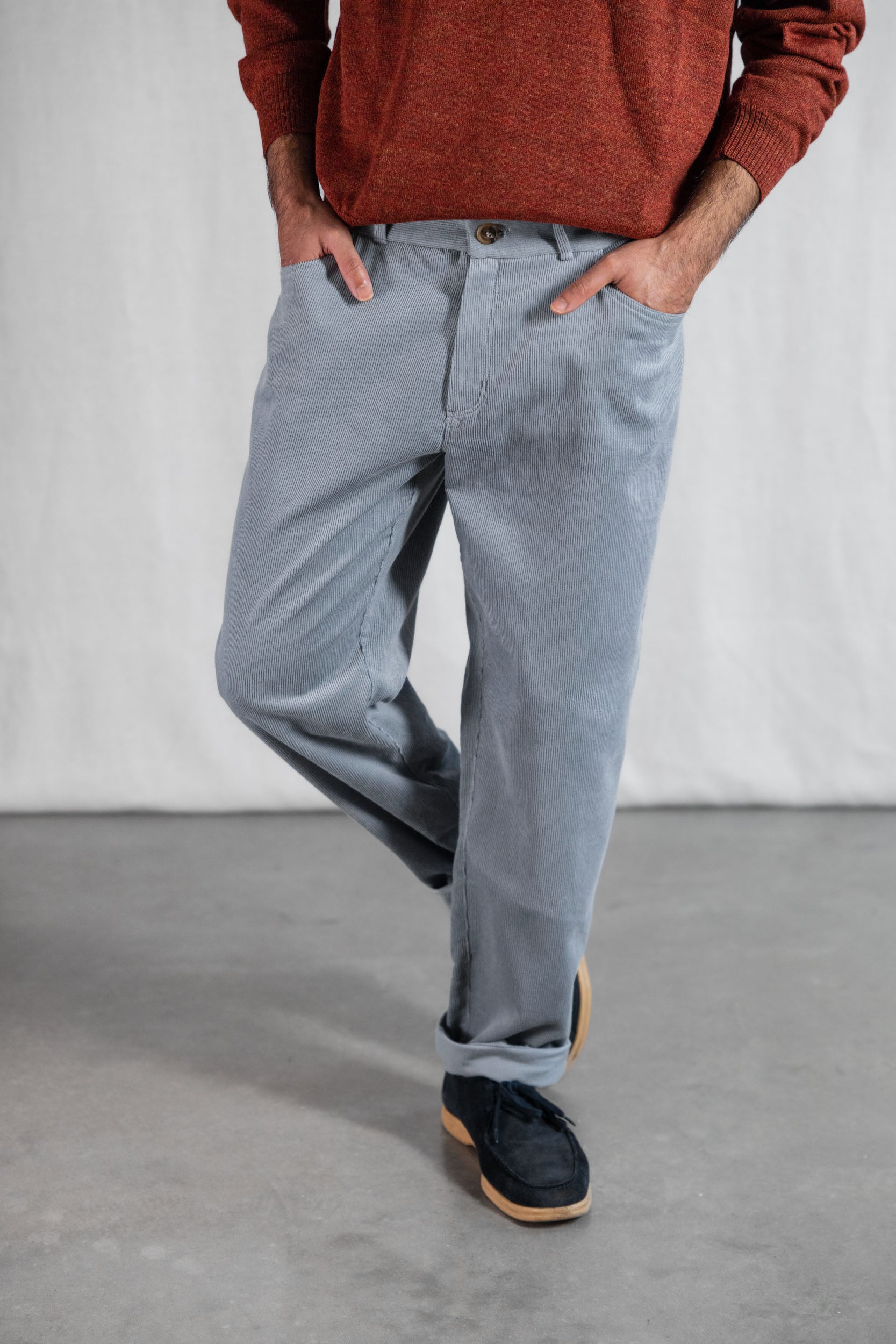 Bio-Baumwollcord Hose Prakrit Nebel