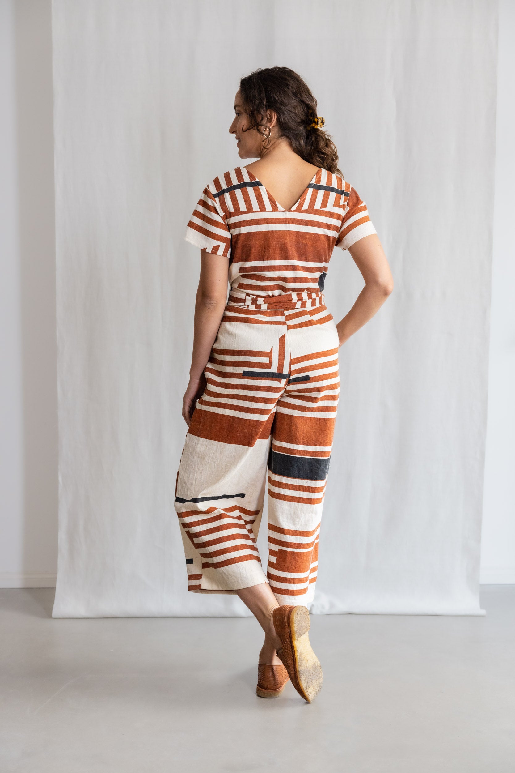 Organic cotton jumpsuit Amrita print terracotta