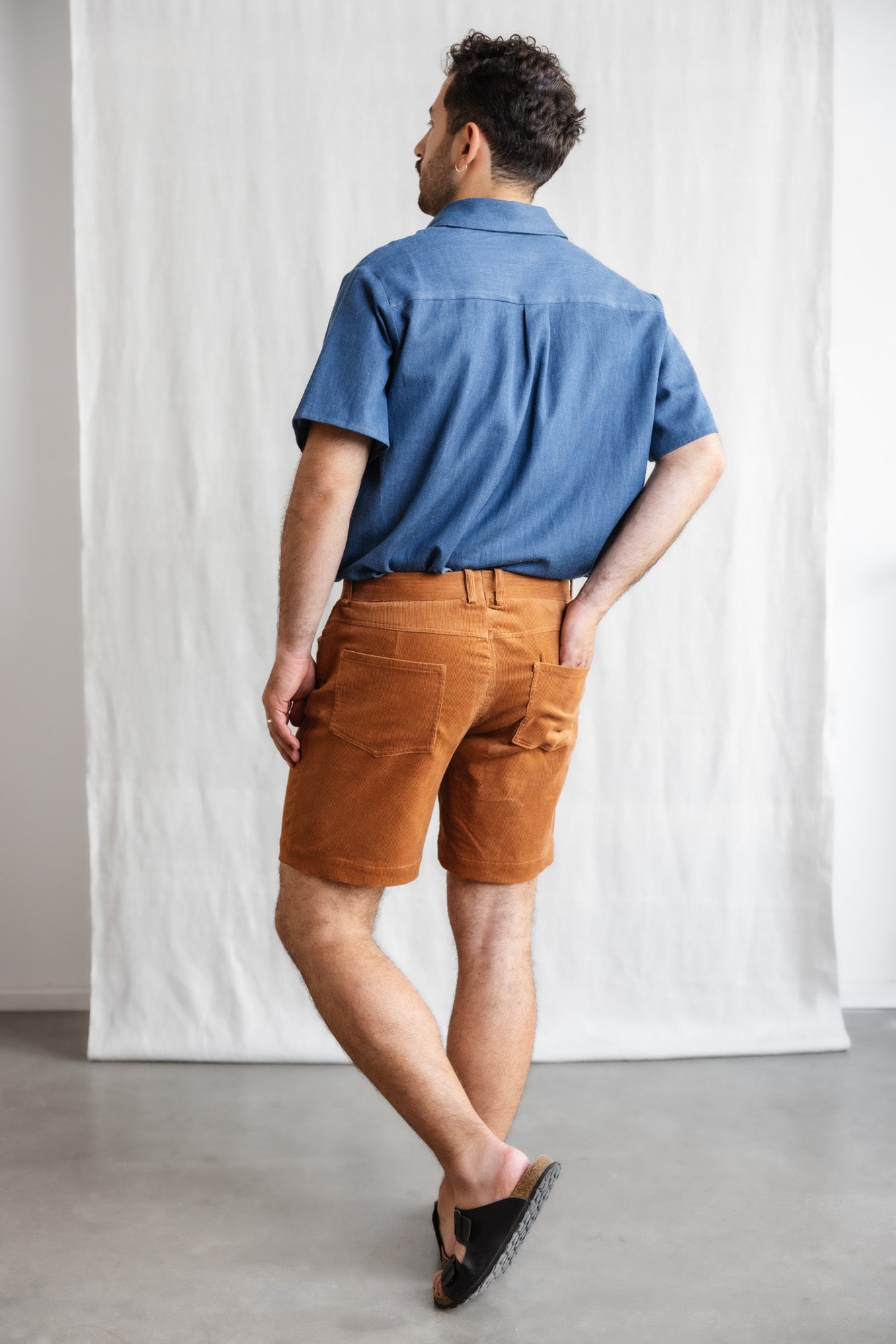Organic cotton corduroy shorts Gauri Cinnamon